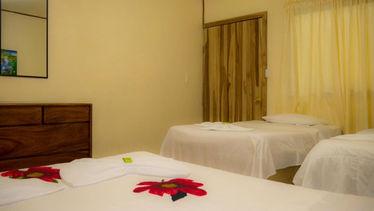 Monte Los Lirios Lodge Monteverde Екстериор снимка