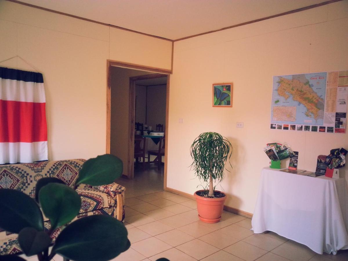Monte Los Lirios Lodge Monteverde Екстериор снимка